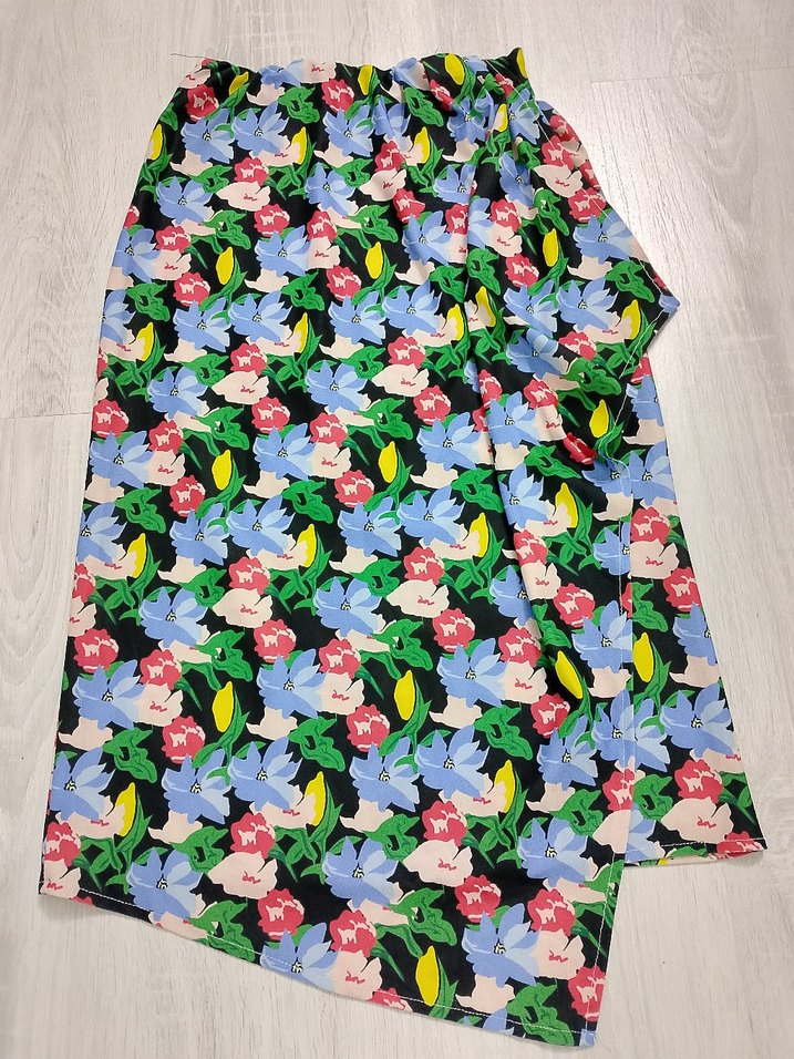 Çiçek Desenli Uzun etek - Görsel 3