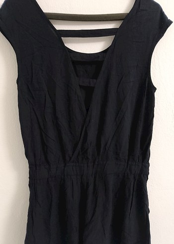 Siyah Saten Kısa Tulum, V Yakalı, Kolsuz - Görsel 3