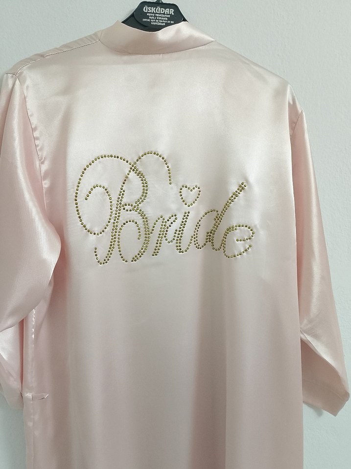Pembe Parlak Bride Yazılı Kadın Sabahlık - Görsel 5