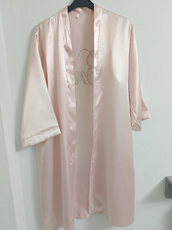 Pembe Parlak Bride Yazılı Kadın Sabahlık - Görsel 3