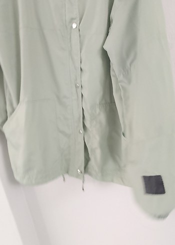 Erkek Düğmeli Kapüşonlu Gri Rüzgarlık - Görsel 5