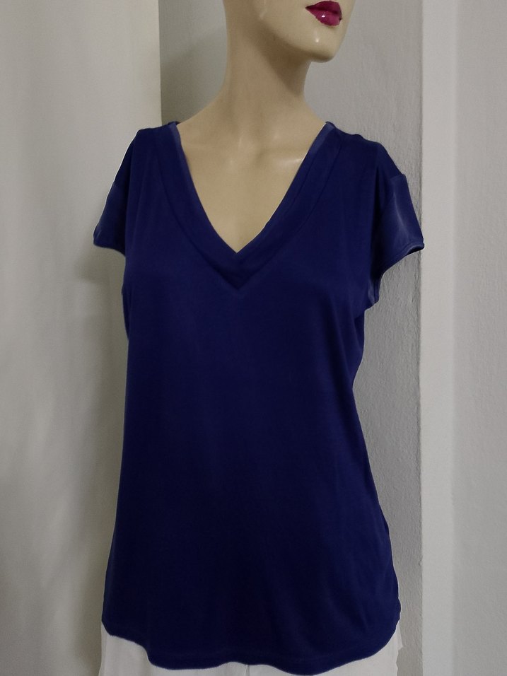 Lacivert V Yaka Kısa Kollu Kadın Bluz - Görsel 5