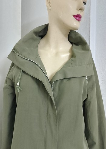 Kadın Haki Uzun Kesim Yüksek Yakalı Yağmurluk - Görsel 7