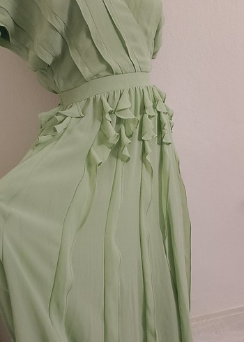 Yeşil Uzun Fırfırlı V Yaka Elbise - Görsel 11