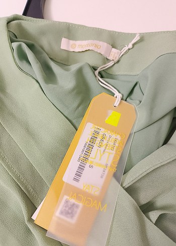 Yeşil Uzun Fırfırlı V Yaka Elbise - Görsel 12