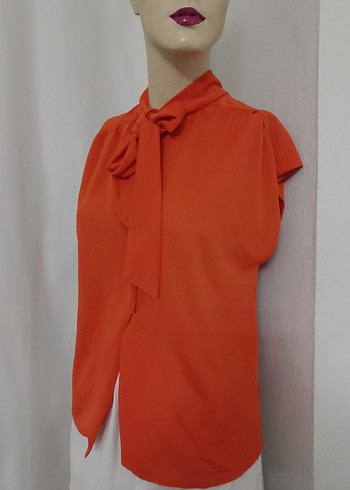 Kırmızı Drapeli Yüksek Yakalı Kadın Bluz - Görsel 2