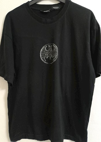 Siyah Baskılı Gevşek Kesim Erkek Tişört - Görsel 3