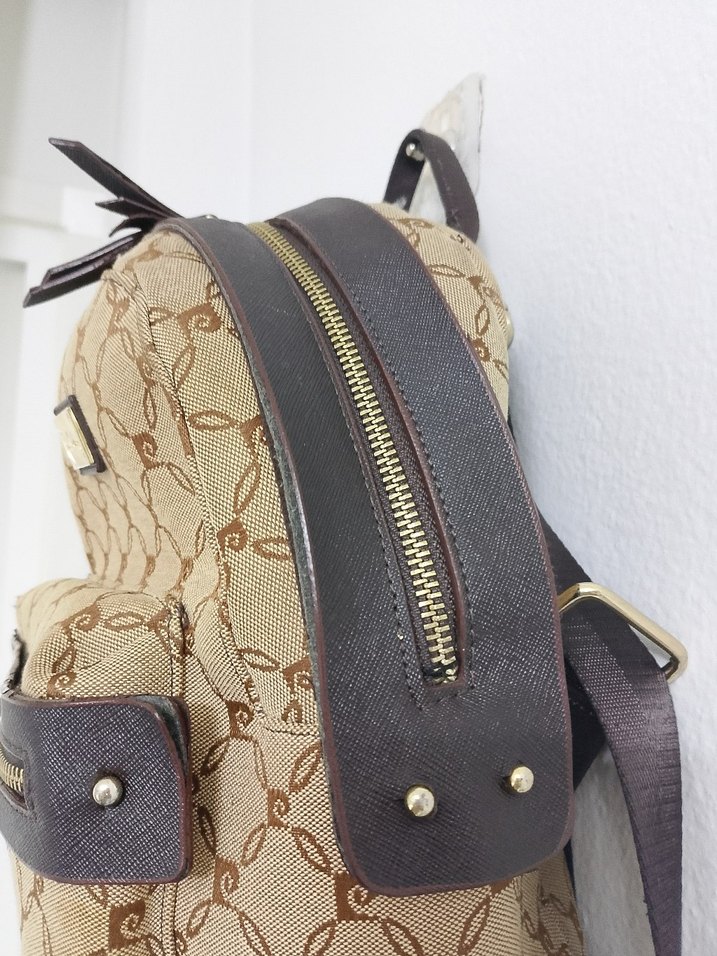 Bej Baskılı Süet Kadın Sırt Çantası - Görsel 3