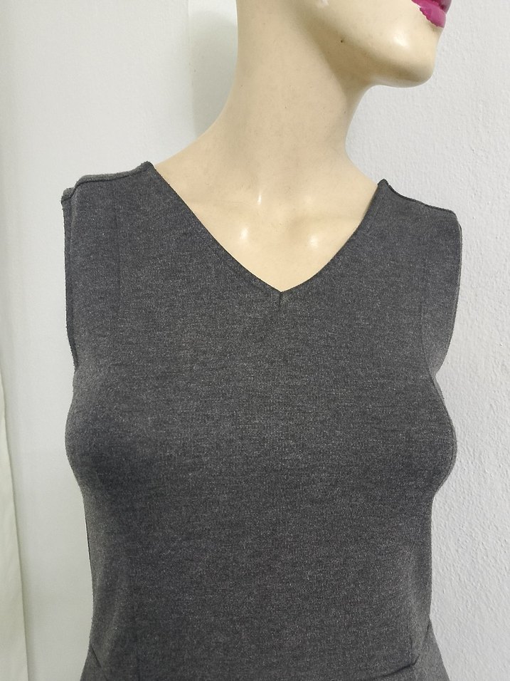 Gri V Yaka Kolsuz Kadın Triko buluz - Görsel 3