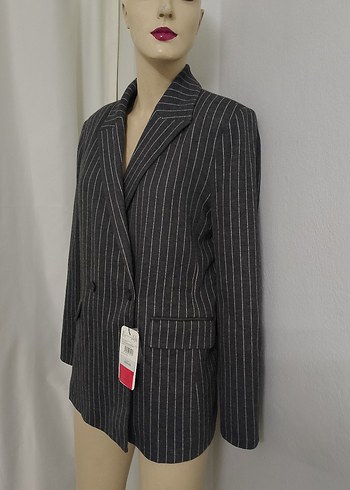 Düğmeli Gri Çizgili Kadın Blazer Ceket - Görsel 4