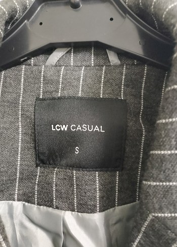 Düğmeli Gri Çizgili Kadın Blazer Ceket - Görsel 15