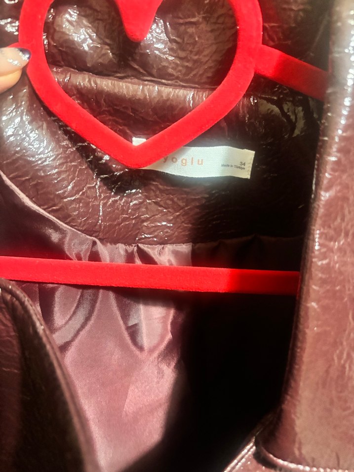 Beyoğlu parlak bordo ceket - Görsel 3