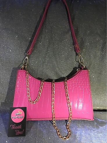 PEMBE KROKO DESENLİ BAGET ÇANTA