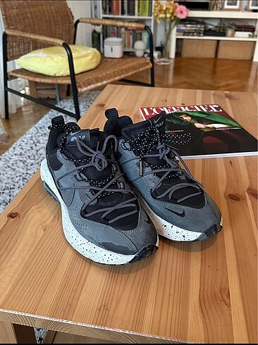 Nike air