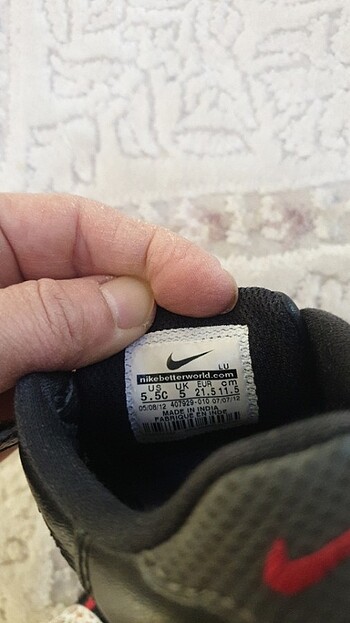 21 Beden siyah Renk Nike çocuk 