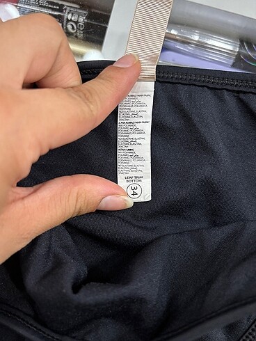 34 Beden siyah Renk Bikini takımı