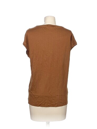 m Beden Mudo T-shirt %70 İndirimli.