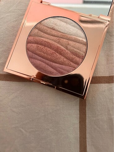 NYX W7 AFTERGLOW blush and highlighter /Aydınlatıcı