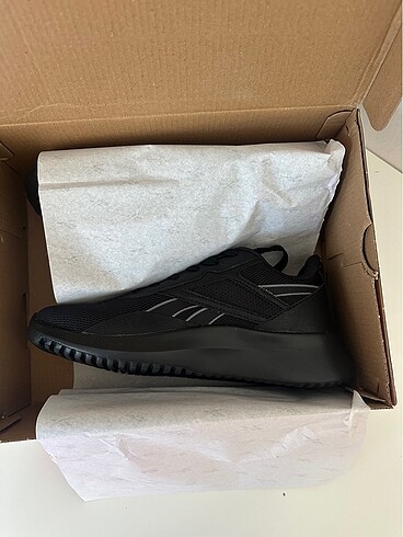 37 Beden siyah Renk Reebok Spor Ayakkabı