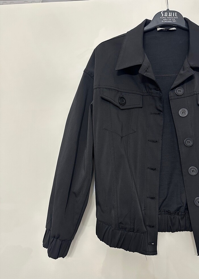 Siyah Ceket - Görsel 2
