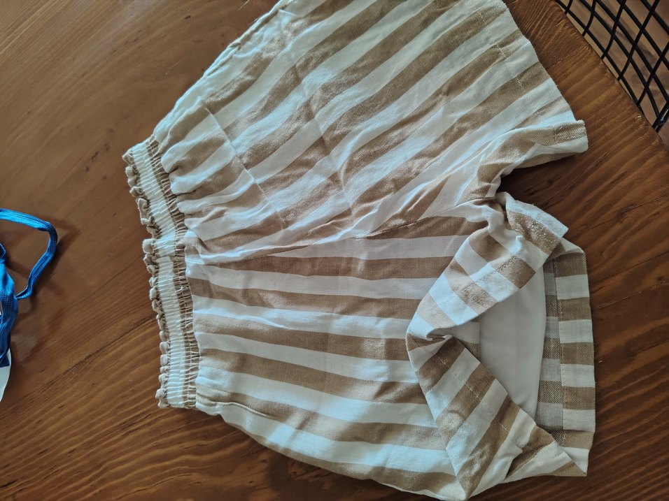 Bej Çizgili Keten şort - Görsel 3