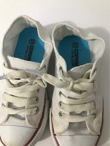 Beyaz convers