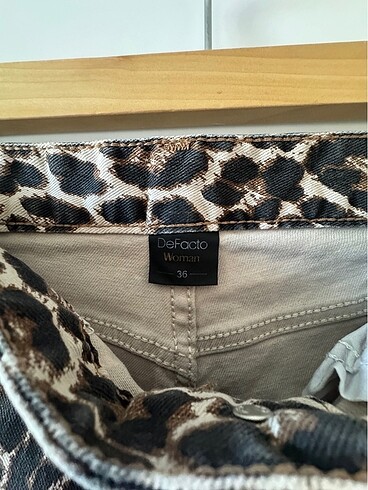 Defacto Defacto 36 beden leopar jean