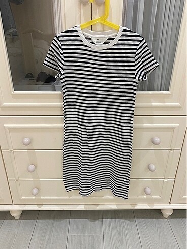 H&M Elbise