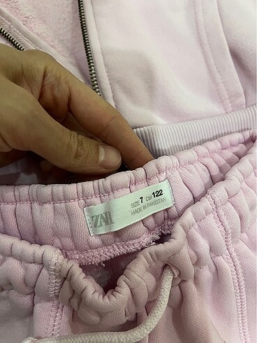 Zara Zara takım