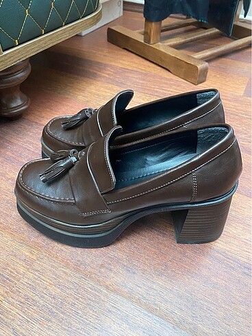 38 Beden Luvi Shoes Markalı Ayakkabı