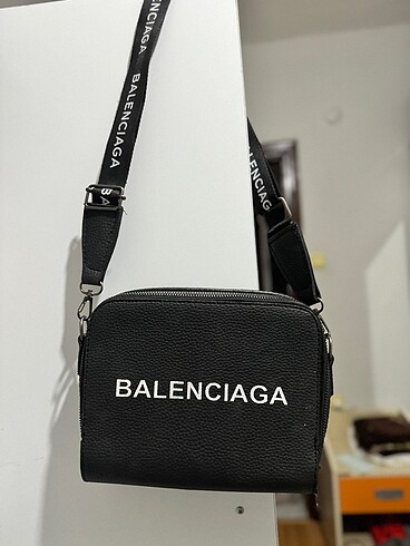 Balenciaga Çanta