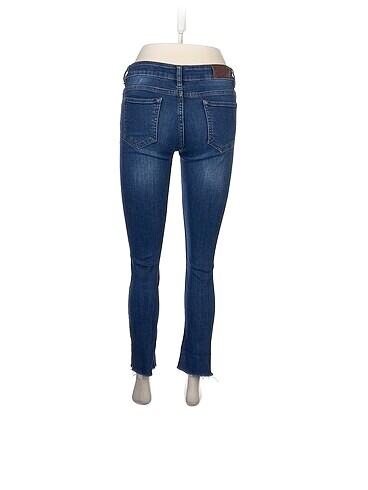 36 Beden T-box Jean / Kot %70 İndirimli.