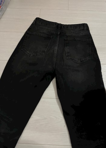 Siyah yırtmaçlı  Kadın Denim Pantolon - Görsel 5