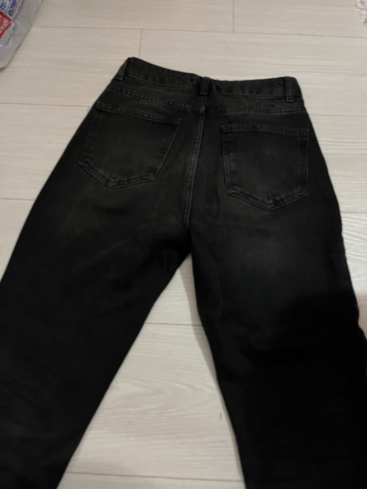 Siyah yırtmaçlı  Kadın Denim Pantolon - Görsel 5