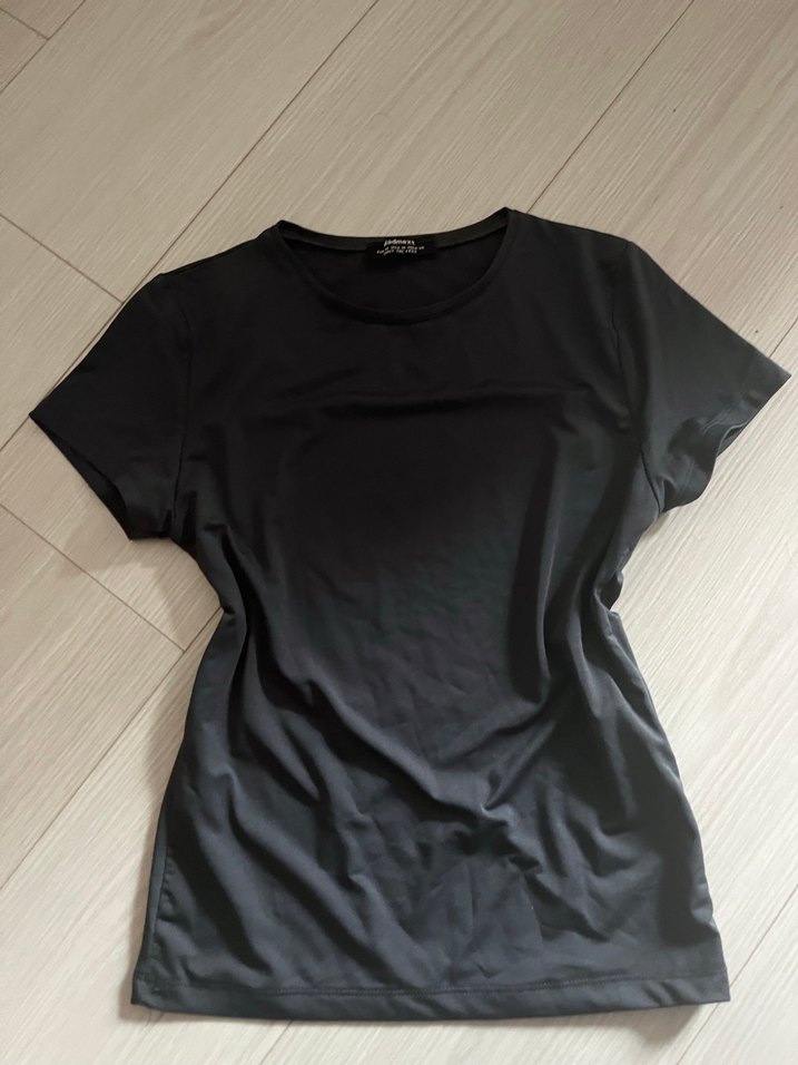 Gri Kısa Kollu Kadın Tişört - Görsel 4