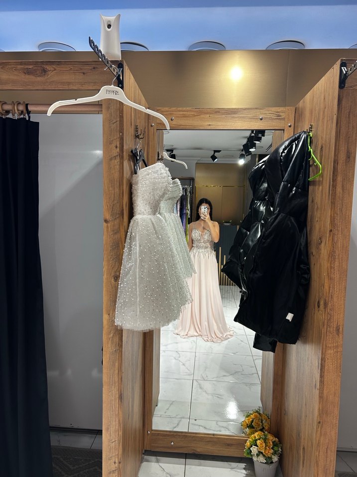 Straplez İşlemeli Bej Uzun Abiye - Görsel 3