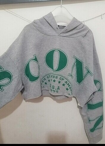 Crop sweat