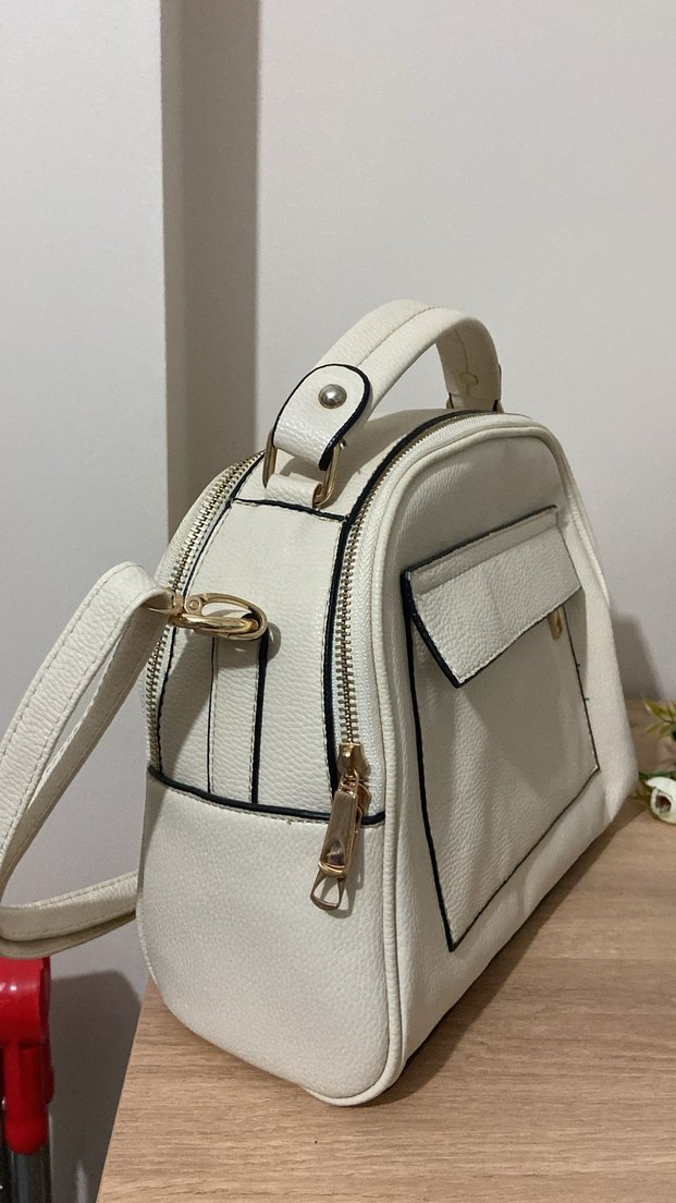 Günlük Kullanım Beyaz Deri Kadın Çantası - Görsel 2