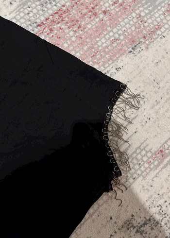 Siyah Mini detay etek - Görsel 3