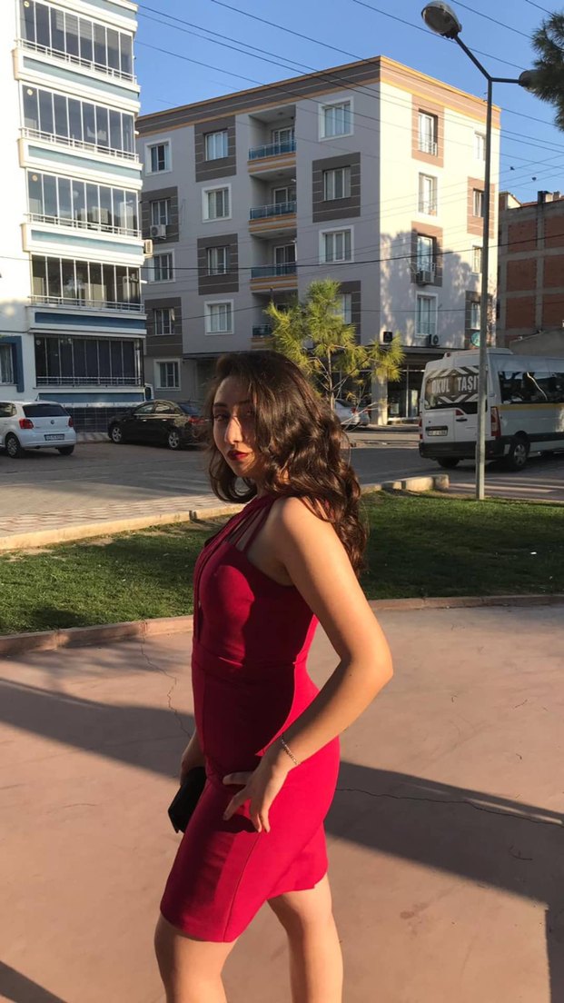 Kırmızı Drapeli Uzun V Yaka Elbise - Görsel 2