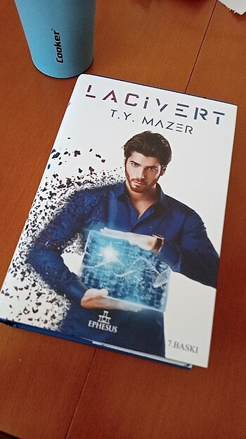 Lacivert - T.Y. Mazer