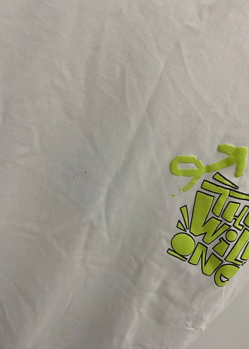 Beyaz Baskılı Kadın Kısa Kollu Tişört - Görsel 4