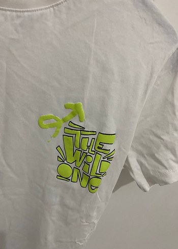 Beyaz Baskılı Kadın Kısa Kollu Tişört - Görsel 3