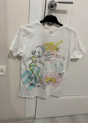 Beyaz Baskılı Kadın Kısa Kollu Tişört - Görsel 6