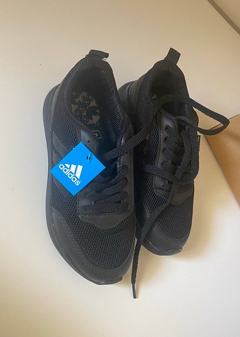 Erkek Çocuk Siyah Spor Ayakkabı Velcro