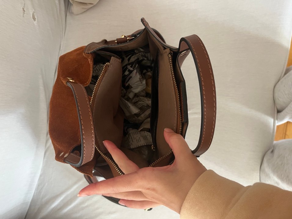 Kahverengi Süet Tokalı Kadın Çanta - Görsel 4