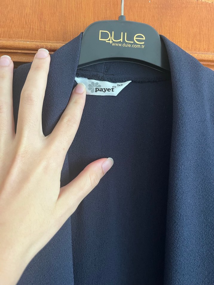 Mavi Drapeli Uzun Kadın Klasik Palto - Görsel 3