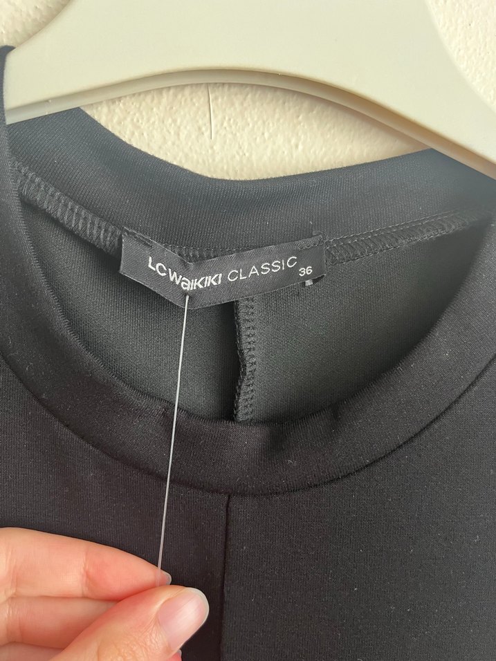 Siyah Kolsuz Uzun Elbise - Görsel 3