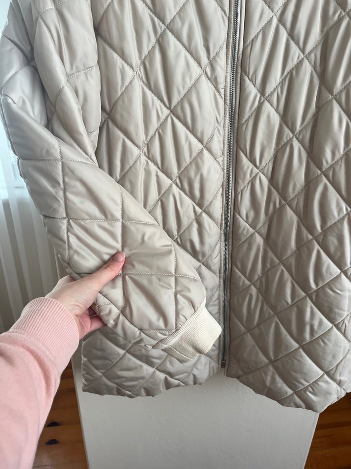 Bej Kadın Kapitone Midi Ceket - Görsel 3