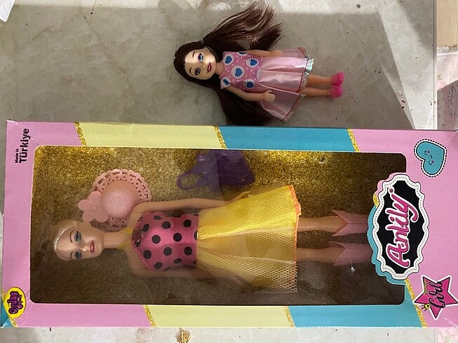 Oyuncak barbie